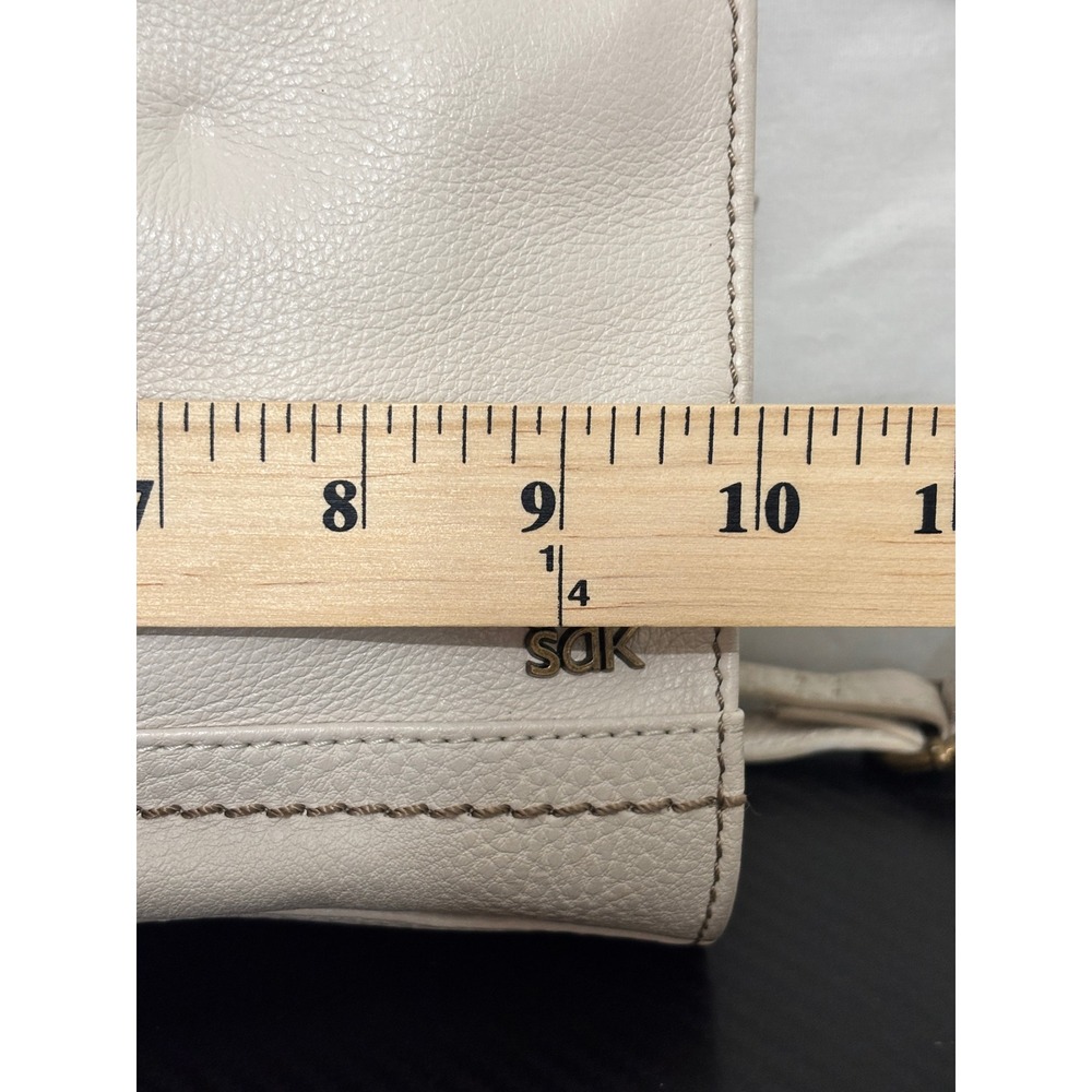 The Sak Iris Crossbody Bag Off White Pebbled Leather Cream - Picture 8 of 9